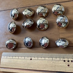 金ボタン12こ