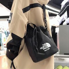 THE NORTH FACE ザノースフェイス 2WAY巾着ミニショルダーバッグの画像