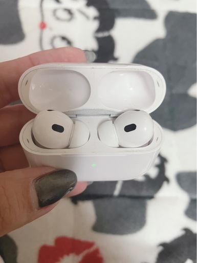 AirPods