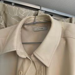jeanasis レザーシャツジャケットの画像