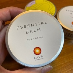 【値下げしました‼️】【定価3,150円】新品 LAVA エッセンシャルバーム（美肌&引き締め）の画像