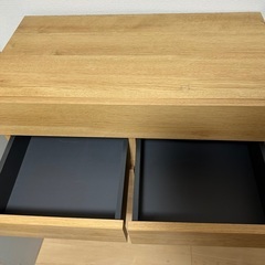 木製キャビネット棚の画像