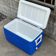 Coleman コールマン クーラーボックスの画像