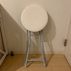 折りたたみスツール ニトリ ほぼ未使用