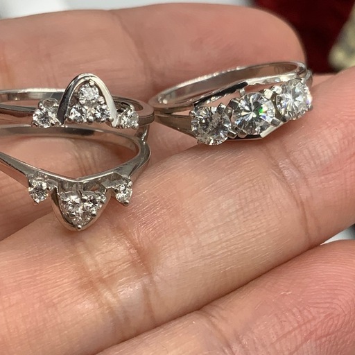 プラチナ　ダイヤリング　10.5g 約11号　pt900 トータル1.09ct