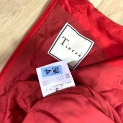 Tiara 赤　パーティ　ノースリーブ　巻きスカート　フレア　付き膝上　ドレス　カラードレス　ワンピース　レッド　結婚式 レディースファッション 二次会　お呼ばれ　謝恩会の画像