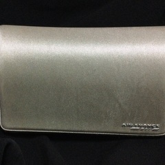 調整中《未使用B品》AIR FRANCE エールフランス航空 アメニティポーチ（シャンパンゴールド）の画像