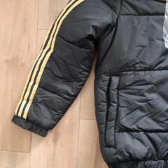 値下げ★新品★adidas　ジャンパー160㎝の画像