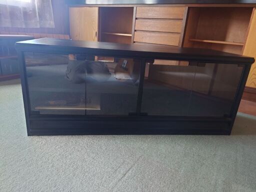テレビ台