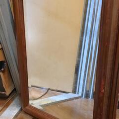 大型鏡の画像