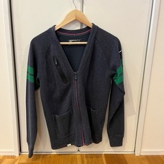 【ナイキ】ゴルフ　カーディガン