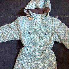 子供スノボスキーウェアの画像