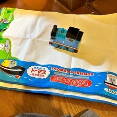 トーマスの玩具、電車のポケット本