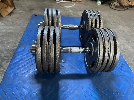2000円値下げ　　スクリューダンベル　22.5kg 2個