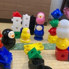 しまじろうエデュトイ　いろかたちブロック