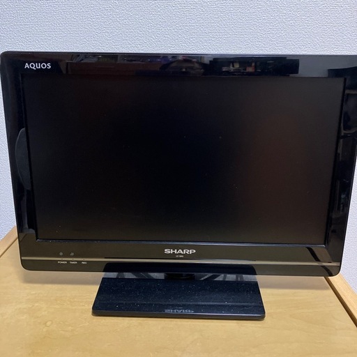 シャープAQUOS   19型テレビ\n