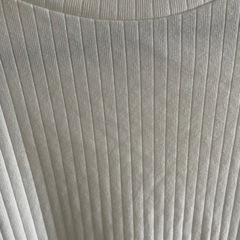 gu  ジーユー　秋　トップス　リブ　ニット　の画像