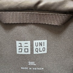 早期割引価格！　UNIQLO ハイブリッドダウンコート オリーブ深緑 3Lの画像