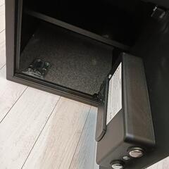 【引き取り先確定】金庫の画像