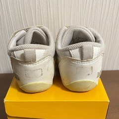 moonstar  ムーンスター　13.0 ホワイト　ベビー　スニーカーの画像