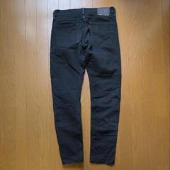 LEVI'S 510 スキニーブラックパンツ W30 L32の画像