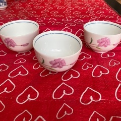 来客用湯呑み茶碗の画像