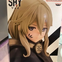 SHYツィベタフィギュア