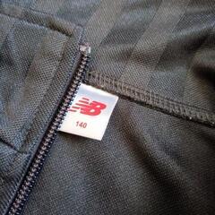 ニューバランス140cmの画像