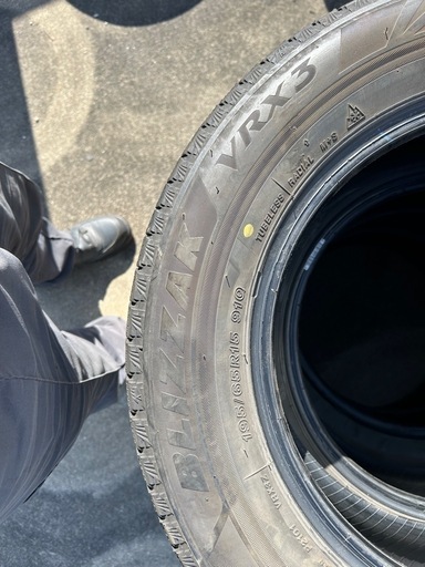 22年式バリ溝VRX3195/65r15