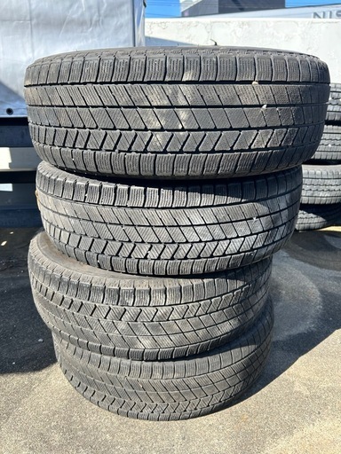 22年式バリ溝VRX3195/65r15
