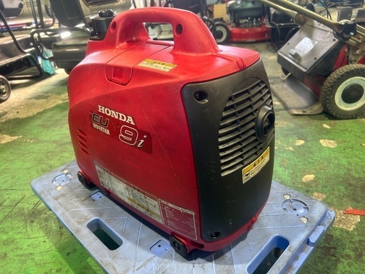 【実働整備済品】 ホンダ HONDA EU9i インバーター発電機　（AIRMAN HP900SV同一品）
