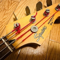 Squier by Fender Silver Series Precision Bassの画像
