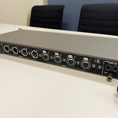 TASCAM LA-40MK2の画像