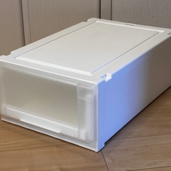 プラスチック収納ボックス  横幅35cm x 奥行き55cm ×...