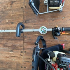 🌷【背負い/草刈り機】プロ用･農家さん 新宮28cc【じゃんじゃん買います！農機具･草刈り機･耕運機地域最大 高価買取】の画像