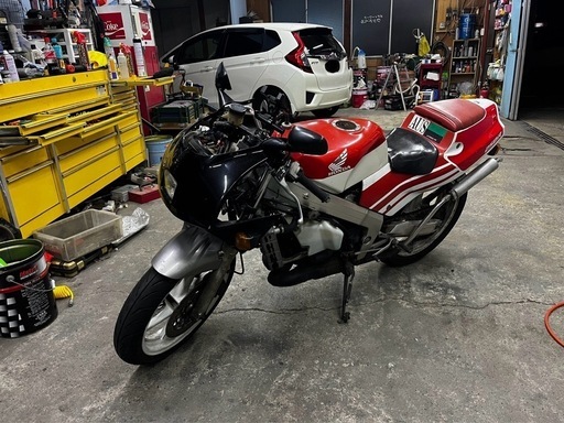 NSR250R MC18 (89フレーム88エンジン　ノーマル)