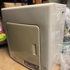 MITSUBISHI製 電気衣類乾燥機の画像