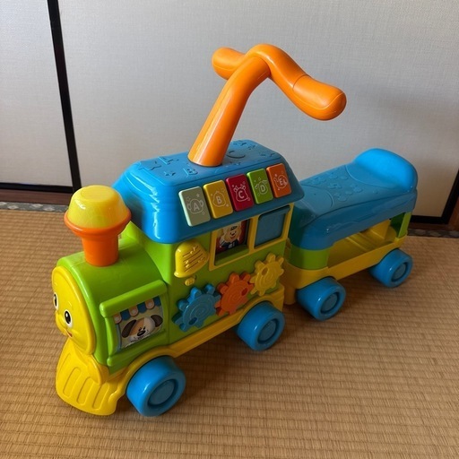 トイザらス　ブルーイン　汽車　押し車