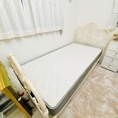 楽天市場】［ベッド マットレス付き］高さ調整3段階 すのこベッド シングル ベッドフレーム＋薄型4つ折りマットレス【LOG】ログ（ベッド マットレス  ベッドフレーム シングルベッド すのこ シンプル 木製 収納 安い 高さ 3段階 調節 調整 四つ折り） : クオリアル -暮らし 
