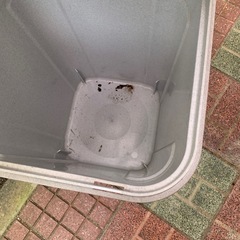 ゴミ箱ジュースゴミ箱の画像