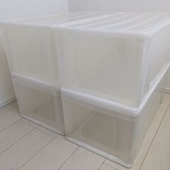 押入れ用収納ケース　4つセットの画像