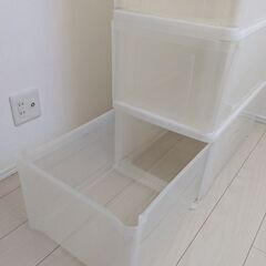 押入れ用収納ケース　4つセットの画像