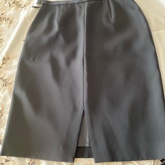 ブラック　スーツの画像