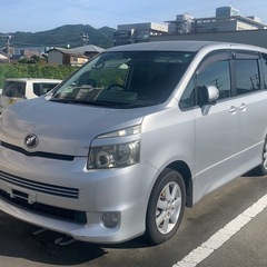 引取早い方優先です。14万売切り！VOXY 支払総額： 140,...