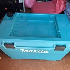 マキタ　充電式高圧洗浄機　MHW080D 新品未使用　の画像