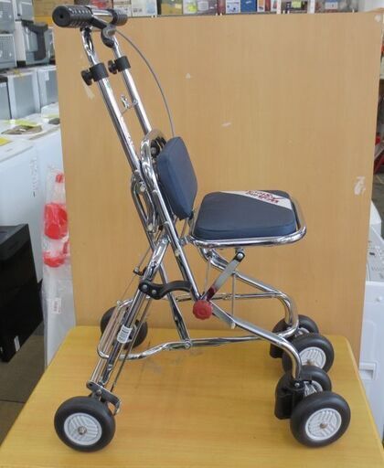 幸和製作所 ニューウォーキングSSS（スリーエス）611 スミクロ ブレーキ付き シルバーカー 折りたたみ コンパクト 札幌 北20条店