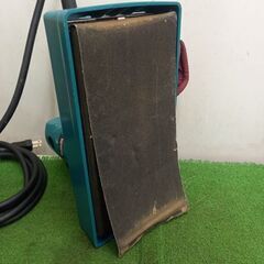 makita マキタ 9045N 仕上げサンダー　100V【野田愛宕店】【店頭取引限定】【中古】管理番号：ITD5948IOBOGの画像