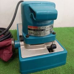 makita マキタ 9045N 仕上げサンダー　100V【野田愛宕店】【店頭取引限定】【中古】管理番号：ITD5948IOBOGの画像