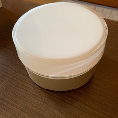 照明器具　壁に取り付けるタイプ