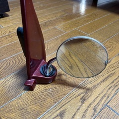 車のレトロミラーの画像